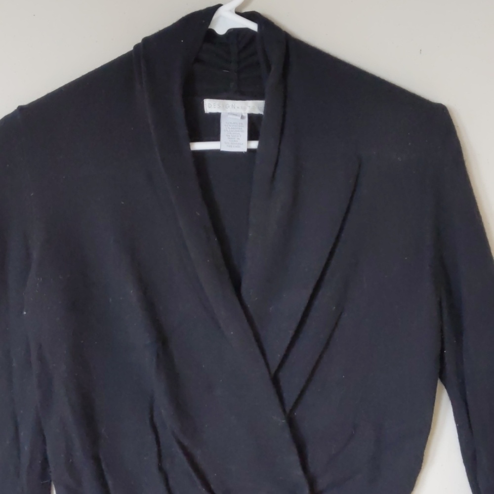 Cross over front - high end sweater